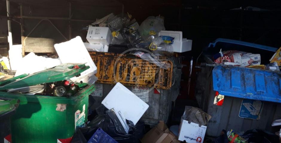 Confcommercio contesta Hera per il servizio di raccolta dei rifiuti urbani: “E' come pagare 40 euro per mangiare un panino Confcommercio contesta Hera per il servizio di raccolta dei rifiuti urbani: “E' come pagare 40 euro per mangiare un panino