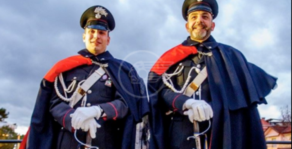 Carabinieri in azione, quattro in manette Carabinieri in azione, quattro in manette