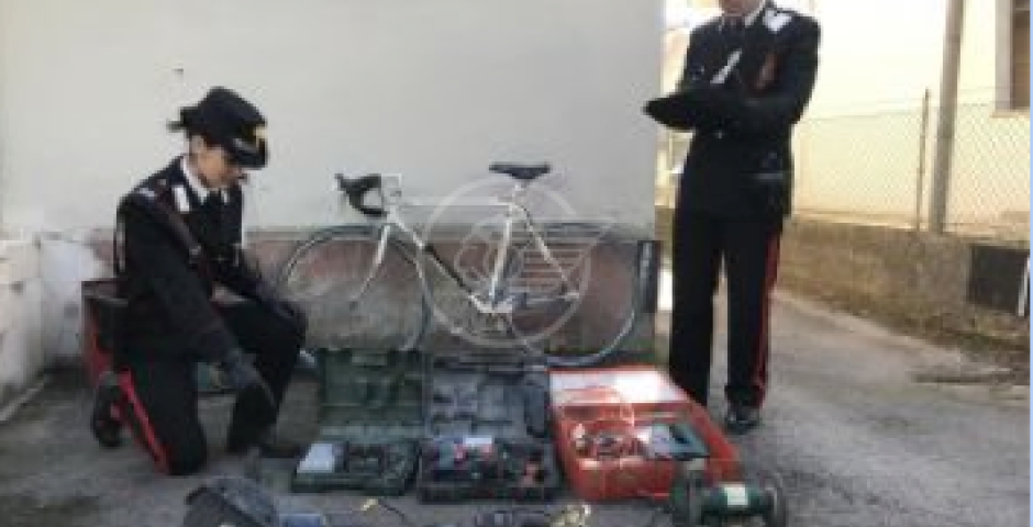 Rapina a Miramare, furto a Bellaria Igea Marina Rapina a Miramare, furto a Bellaria Igea Marina