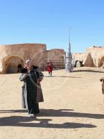 Tra Rommel e Star Wars Nanni in Tunisia è un idolo Tra Rommel e Star Wars Nanni in Tunisia è un idolo