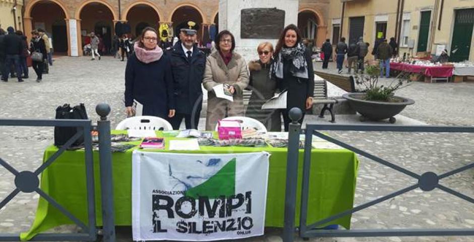 Uno spazio per accogliere donne vittime di violenza Uno spazio per accogliere donne vittime di violenza