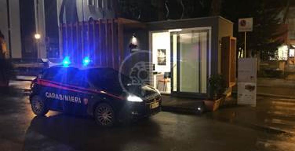 Lo spacciatore si nascondeva in una ex colonia Lo spacciatore si nascondeva in una ex colonia