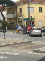 Ancora un incidente alla rotatoria di Rivazzurra Ancora un incidente alla rotatoria di Rivazzurra
