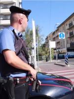 Ladra nomade 16enne con minore al seguito Ladra nomade 16enne con minore al seguito