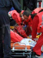 Travolta da un'auto,muore all'ospedale Travolta da un'auto,muore all'ospedale