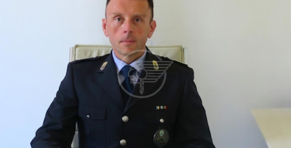 Non si ferma ai Vigili, denuncia e 2mila euro di multa Non si ferma ai Vigili, denuncia e 2mila euro di multa