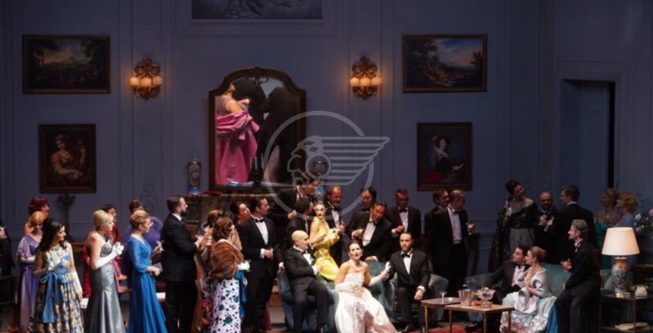 LA TRAVIATA APRE LA STAGIONE DELLA LIRICA RIMINESE LA TRAVIATA APRE LA STAGIONE DELLA LIRICA RIMINESE