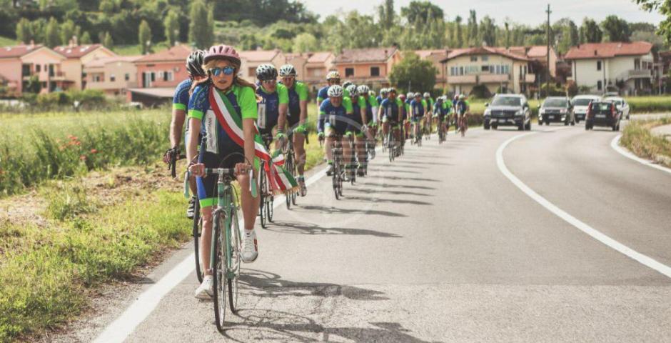 Altroché Giro, in testa al gruppo c'è la Mimma (Spinelli) Altroché Giro, in testa al gruppo c'è la Mimma (Spinelli)