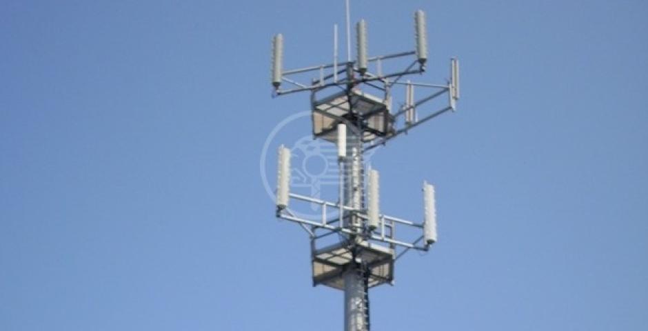 S. Andrea in Besanigo si ribella all'antenna Wind S. Andrea in Besanigo si ribella all'antenna Wind