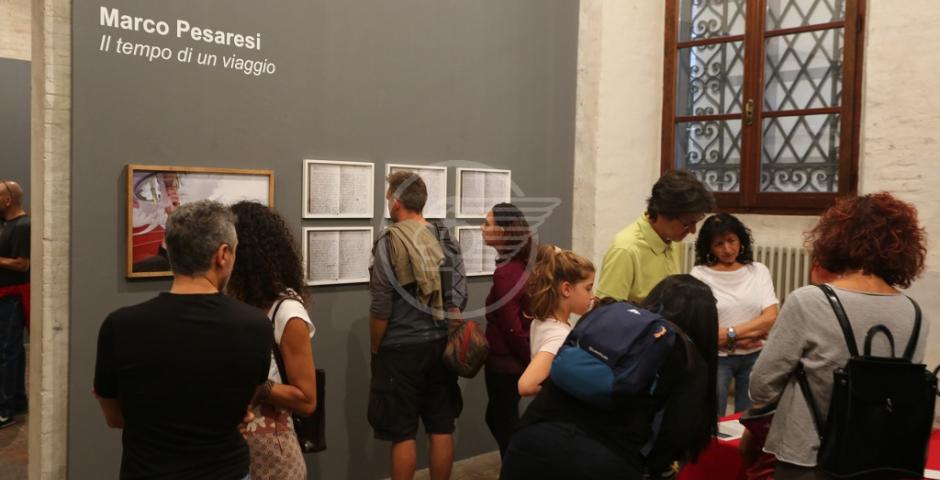 Inaugurata la mostra di Marco Pesaresi Inaugurata la mostra di Marco Pesaresi