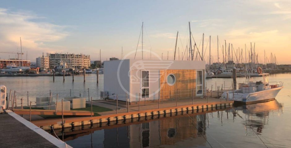 Darsena: case galleggianti multate  Darsena: case galleggianti multate