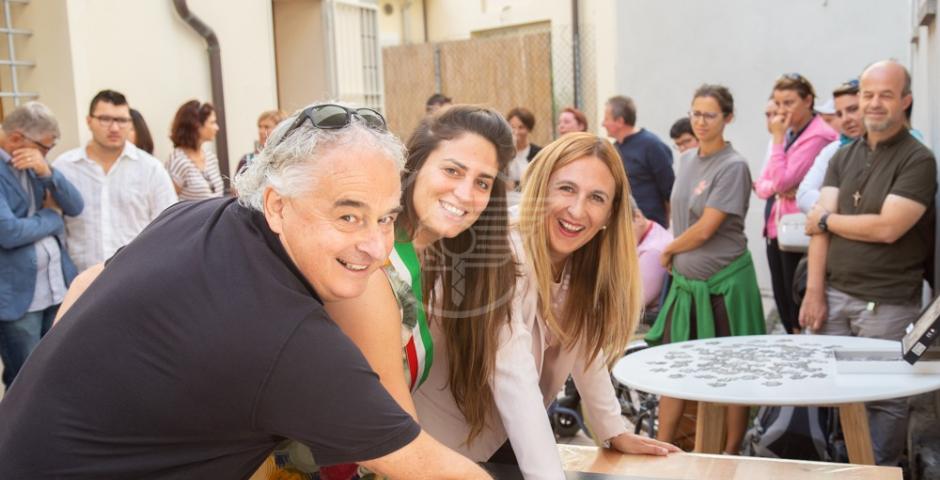 “La Luna”, nuovo progetto a favore dei ragazzi disabili “La Luna”, nuovo progetto a favore dei ragazzi disabili