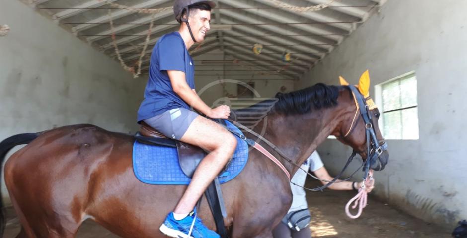 Ippoterapia, primo dei sei incontri a S. Giovanni Ippoterapia, primo dei sei incontri a S. Giovanni