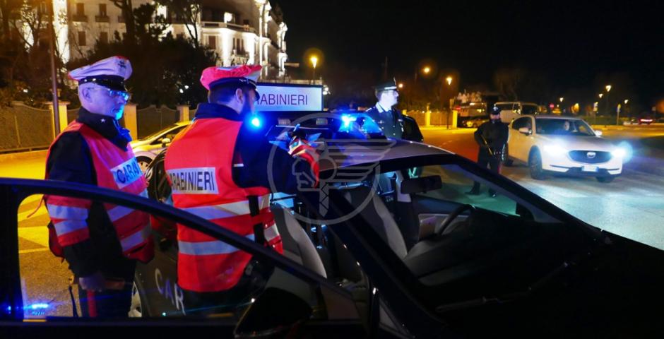 Tentano di rubare dentro l'elementare "Ternana" Tentano di rubare dentro l'elementare "Ternana"