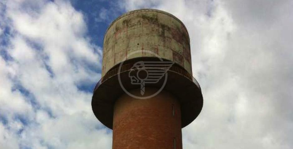 Al via i lavori di demolizione della "torre d'acqua" Al via i lavori di demolizione della "torre d'acqua"