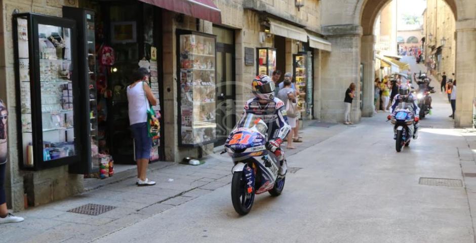 Rimini, Cattolica, Misano e San Marino a tutta moto Rimini, Cattolica, Misano e San Marino a tutta moto