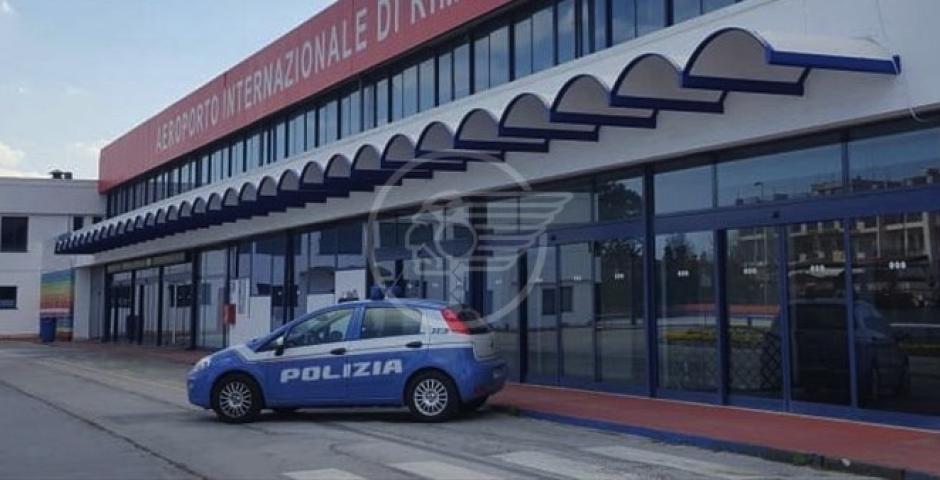 Passaporto falso, russo respinto e rispedito a casa Passaporto falso, russo respinto e rispedito a casa