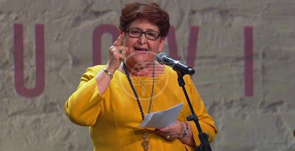 Botero trasuda felicità, la Bellanova trasuda Renzi Botero trasuda felicità, la Bellanova trasuda Renzi