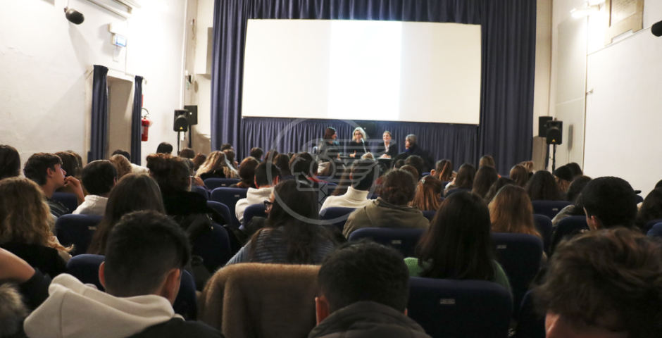 Contro la violenza sulle donne: l'ultimo incontro Contro la violenza sulle donne: l'ultimo incontro