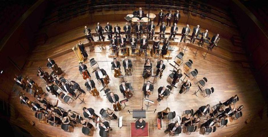 Orchestra di Santa Cecilia il 14 al Teatro Galli Orchestra di Santa Cecilia il 14 al Teatro Galli