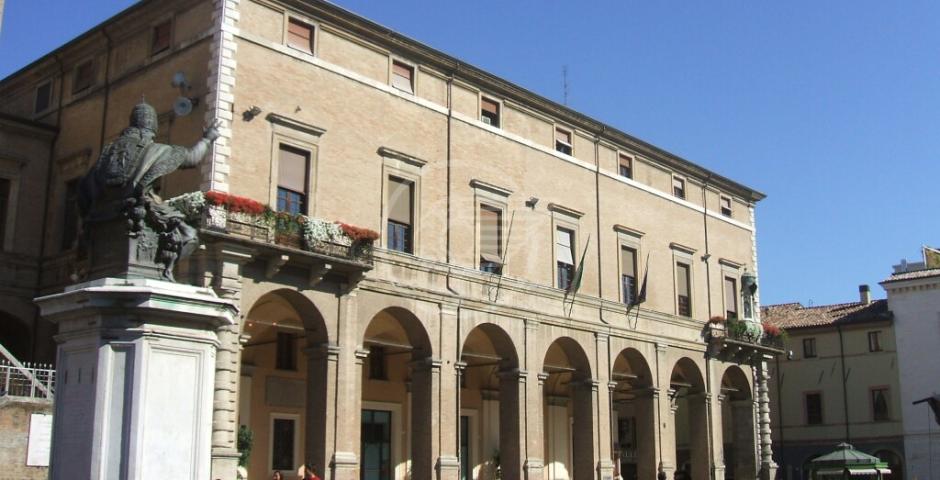 Tre aree intitolate allo Sferisterio, agli Arpesella e alle vittime di Ustica Tre aree intitolate allo Sferisterio, agli Arpesella e alle vittime di Ustica