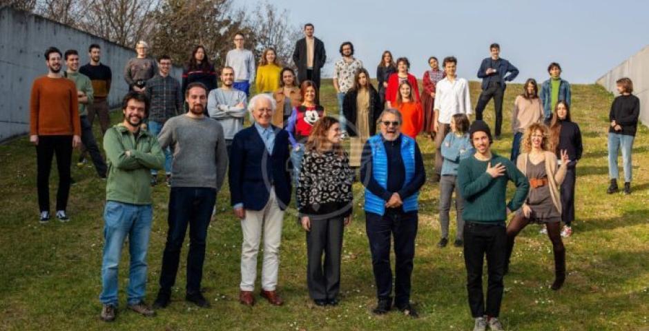 Vergogna Toscani, offese a Genova e all'Italia intera. Attendiamo le pubbliche scuse Vergogna Toscani, offese a Genova e all'Italia intera. Attendiamo le pubbliche scuse