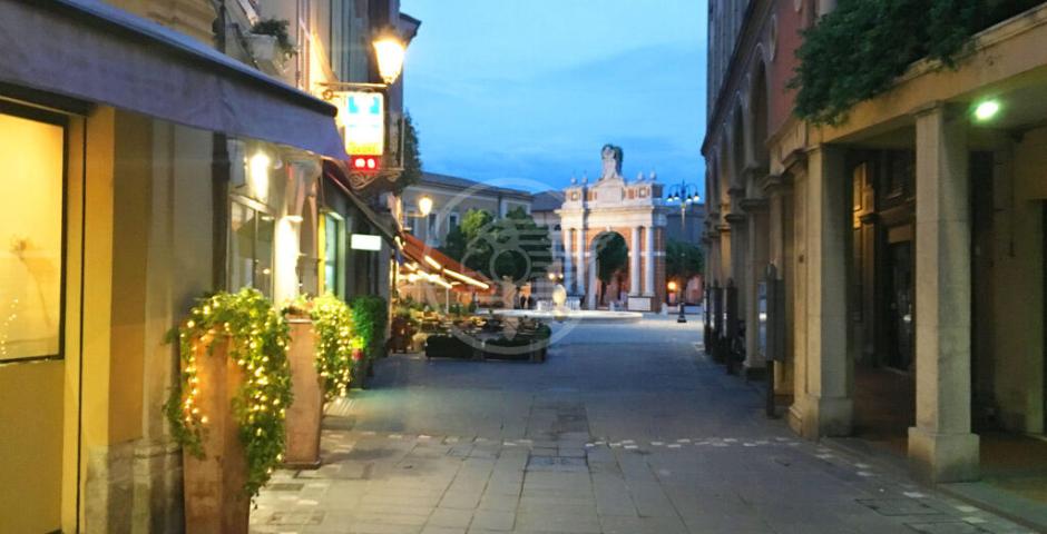 Altri 5 affitti di negozi abbattuti: la solidarietà è contagiosa Altri 5 affitti di negozi abbattuti: la solidarietà è contagiosa