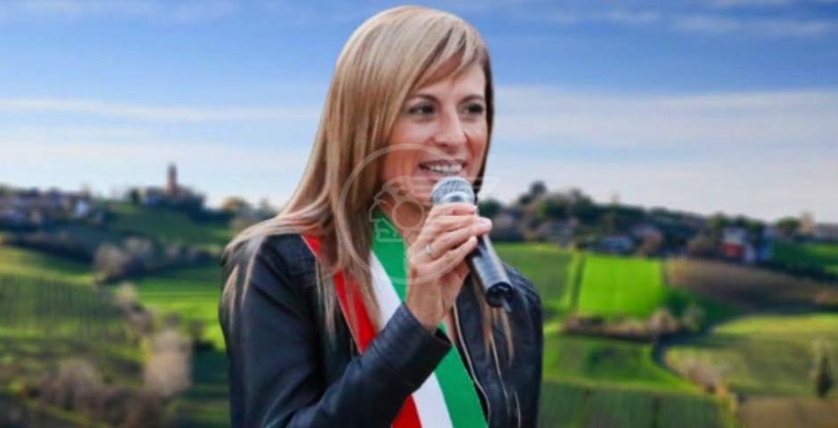 La Spinelli: "Sull'antenna niente strumentalizzazioni, le cose stanno così" La Spinelli: "Sull'antenna niente strumentalizzazioni, le cose stanno così"