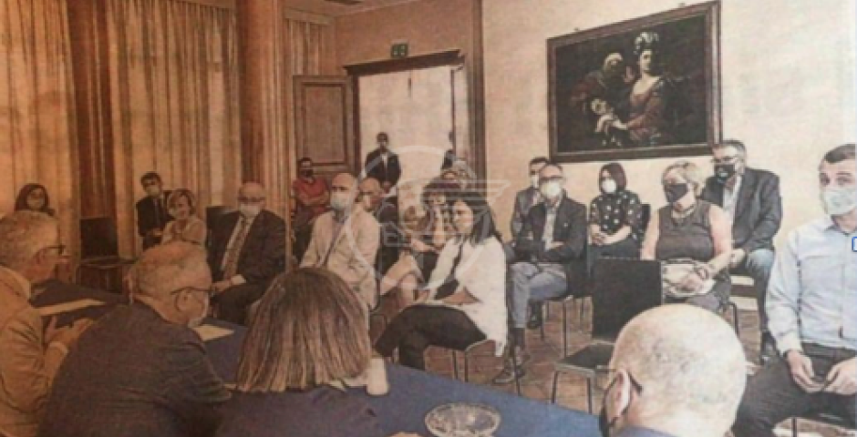 Il Pd: "Ma il sindaco lo sa che ruolo ricopre? I controlli dove sono?" Il Pd: "Ma il sindaco lo sa che ruolo ricopre? I controlli dove sono?"