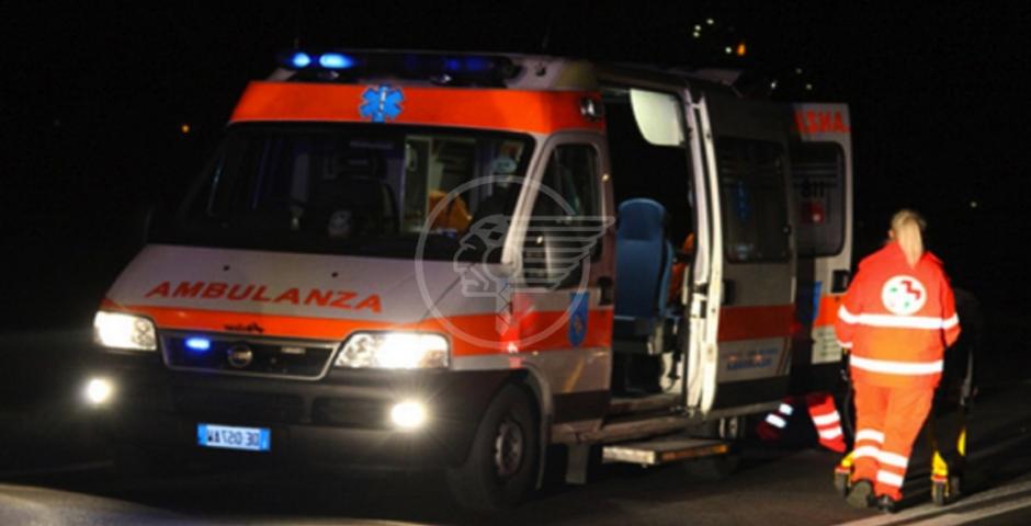 Precipita dal balcone: muore bimbo di un anno in Abruzzo Precipita dal balcone: muore bimbo di un anno in Abruzzo