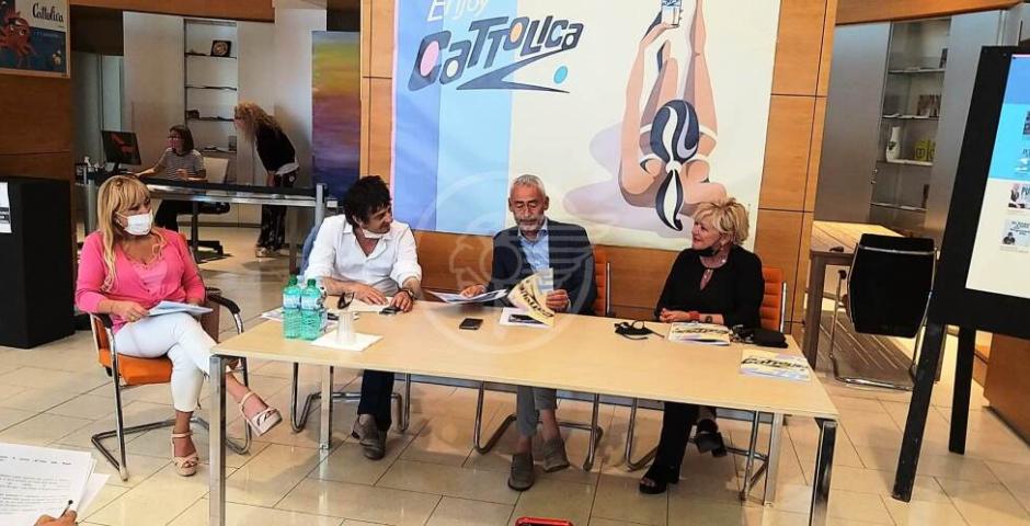 C'è anche Patti Smith tra i 12 eventi in programma all'Arena della Regina C'è anche Patti Smith tra i 12 eventi in programma all'Arena della Regina