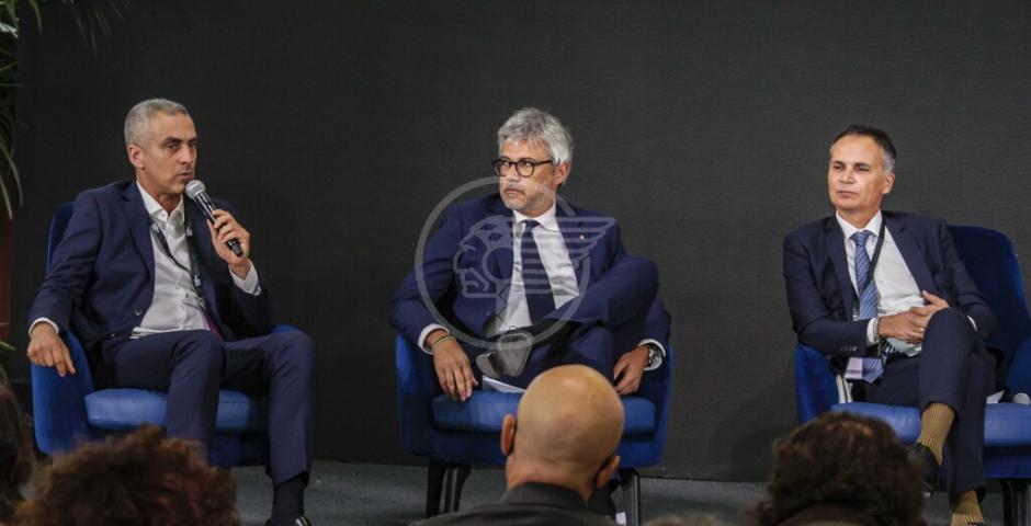 Inaugurato il TTG, i vertici del turismo al taglio del nastro Inaugurato il TTG, i vertici del turismo al taglio del nastro