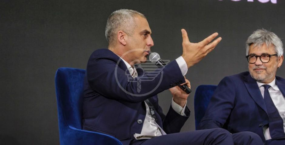 Inaugurato il TTG, i vertici del turismo al taglio del nastro Inaugurato il TTG, i vertici del turismo al taglio del nastro