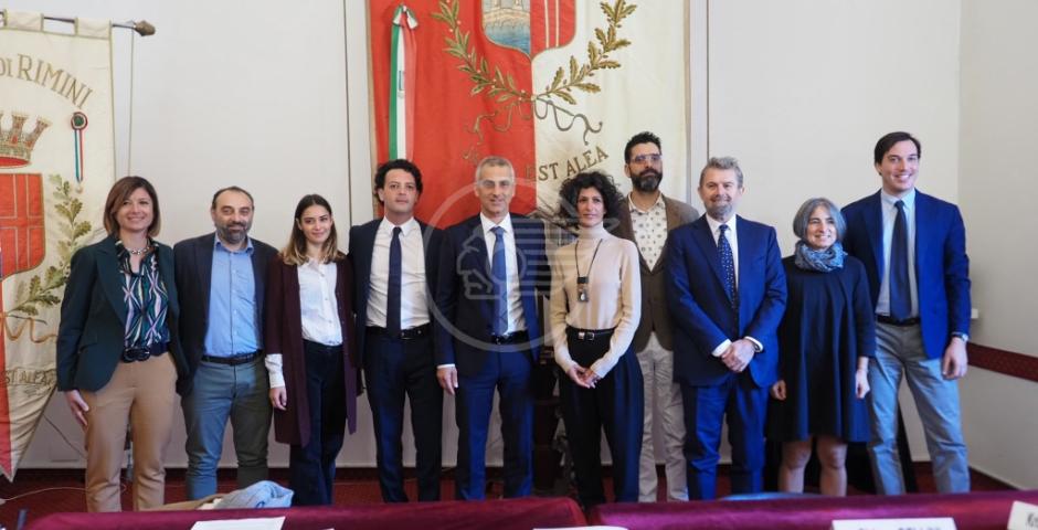 Tra conferme e sorprese ecco i 9 della Giunta che affiancheranno Jamil Tra conferme e sorprese ecco i 9 della Giunta che affiancheranno Jamil