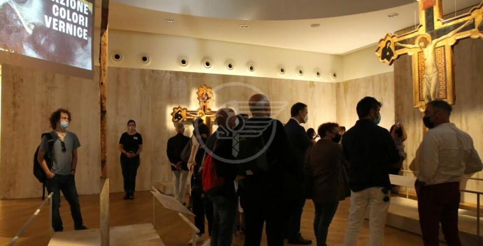 Parte il ciclo di conferenze che arricchisce la mostra "L'oro di Giovanni" Parte il ciclo di conferenze che arricchisce la mostra "L'oro di Giovanni"