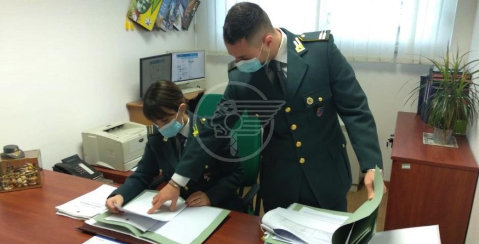 Falso omeopata prometteva la guarigione dal Covid con le polverine: sequestrati 16mila euro Falso omeopata prometteva la guarigione dal Covid con le polverine: sequestrati 16mila euro