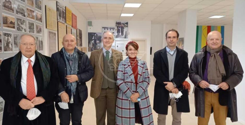 Anche l'Ambasciatore e Ambasciatrice d'Italia di San Marino al TMUB di Morciano Anche l'Ambasciatore e Ambasciatrice d'Italia di San Marino al TMUB di Morciano