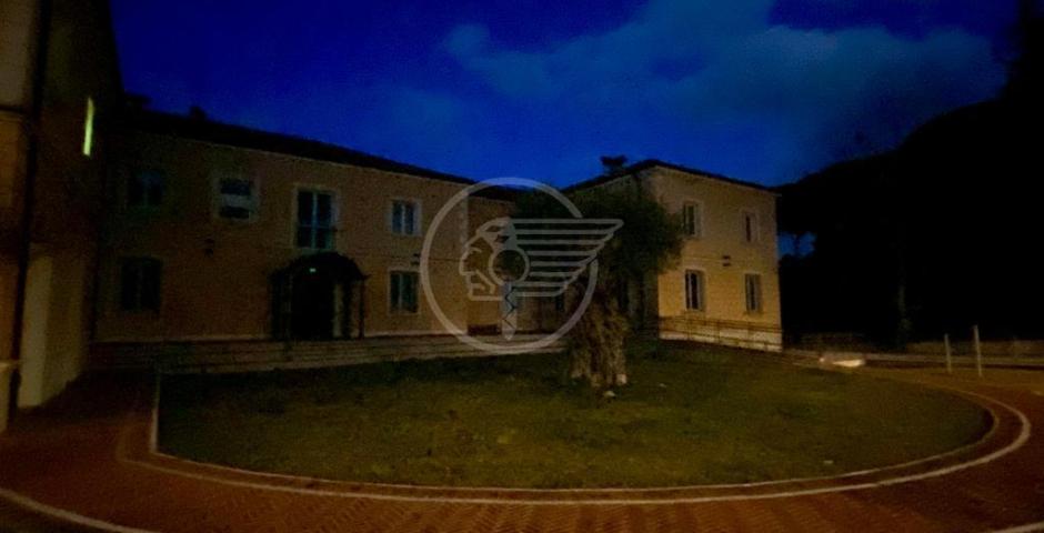 Luci spente agli edifici comunali. E tutti a piedi o in bicicletta Luci spente agli edifici comunali. E tutti a piedi o in bicicletta