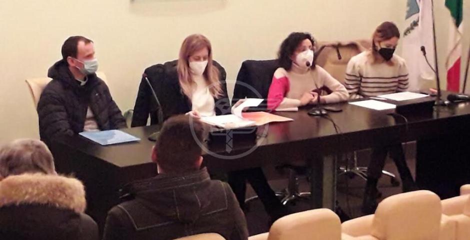 Profughi in arrivo: primo incontro pubblico con la comunità ucraina Profughi in arrivo: primo incontro pubblico con la comunità ucraina