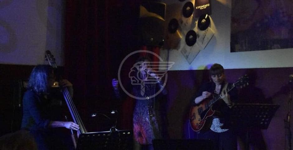 D'amore e d'orgoglio: al Fulgor un concerto jazz tutto al femminile con Indaco Trio D'amore e d'orgoglio: al Fulgor un concerto jazz tutto al femminile con Indaco Trio