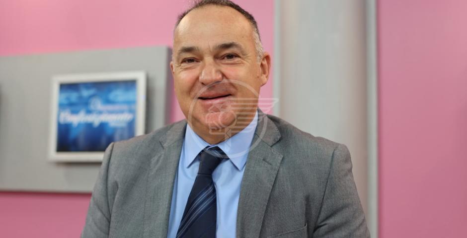 Confartigianato ha consegnato il documento ufficiale sulle Concessioni alla X Commissione del Senato Confartigianato ha consegnato il documento ufficiale sulle Concessioni alla X Commissione del Senato