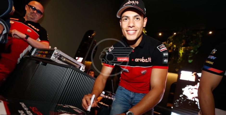 EMILIA-ROMAGNA ROUND: MOTO IN PISTA E FOLLA NEL PADDOCK, IL WEEKEND ENTRA NEL VIVO EMILIA-ROMAGNA ROUND: MOTO IN PISTA E FOLLA NEL PADDOCK, IL WEEKEND ENTRA NEL VIVO