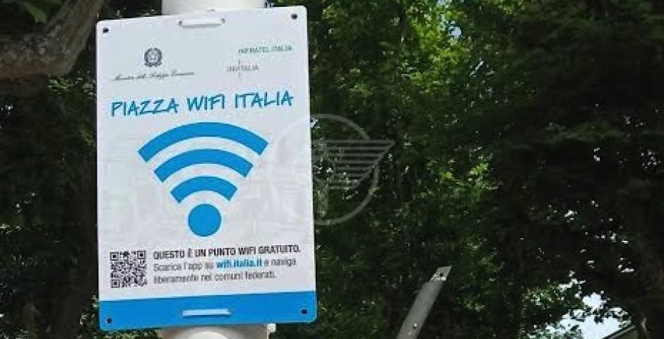 Wifi gratuito in parchi e piazze, passo importante sul fronte dell’agenda digitale del Comune  Wifi gratuito in parchi e piazze, passo importante sul fronte dell’agenda digitale del Comune
