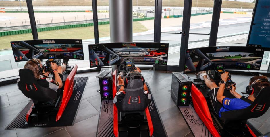 EMILIA-ROMAGNA ROUND WORLDSBK: inaugurazione del nuovo Driving Simulation Center al Media Event di questa mattina EMILIA-ROMAGNA ROUND WORLDSBK: inaugurazione del nuovo Driving Simulation Center al Media Event di questa mattina