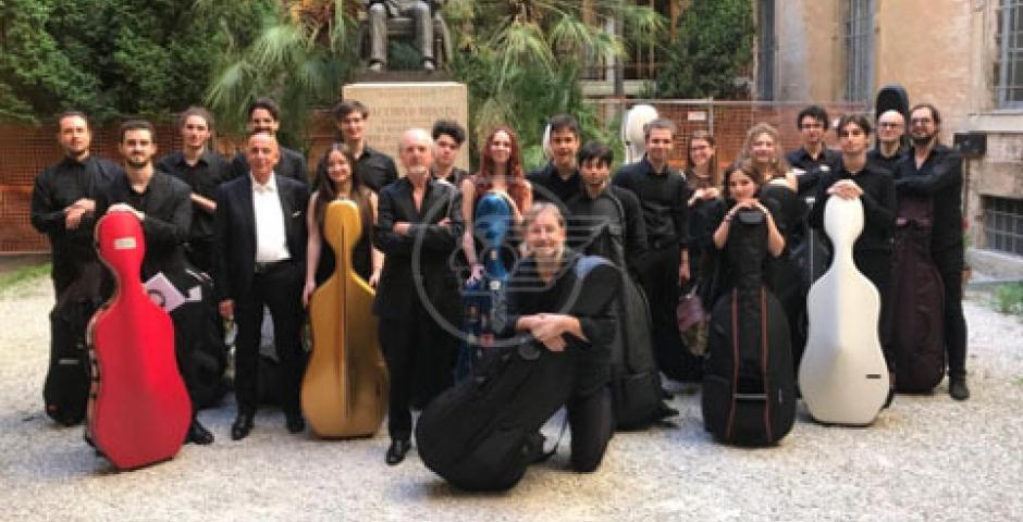 Chiostro Estate: concerti, proiezioni e spettacoli nel cuore del Borgo San Giuliano Chiostro Estate: concerti, proiezioni e spettacoli nel cuore del Borgo San Giuliano