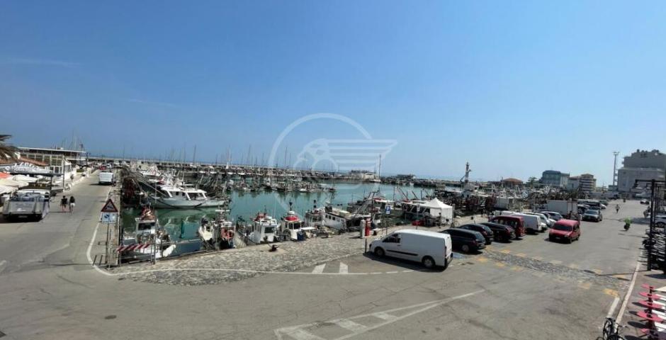 Ipotesi ZTL per l’area del Porto: confronto tra Amministrazione, operatori, comitati e Forze dell’Ordine Ipotesi ZTL per l’area del Porto: confronto tra Amministrazione, operatori, comitati e Forze dell’Ordine