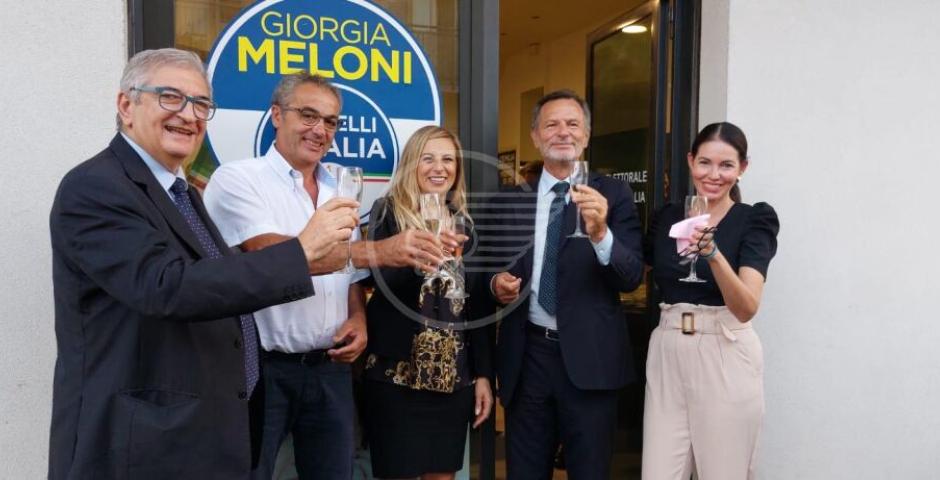 Presentati i candidati di Fratelli d'Italia. Spinelli: "A Roma la Romagna la portiamo noi" Presentati i candidati di Fratelli d'Italia. Spinelli: "A Roma la Romagna la portiamo noi"