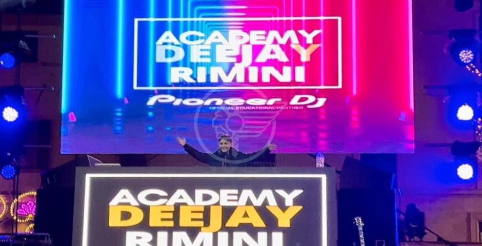 Il contributo dell'Academy Deejay e Music Academy Rimini, al capodanno di Piazza Cavour Il contributo dell'Academy Deejay e Music Academy Rimini, al capodanno di Piazza Cavour