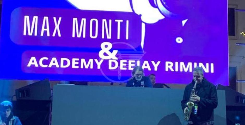 Il contributo dell'Academy Deejay e Music Academy Rimini, al capodanno di Piazza Cavour Il contributo dell'Academy Deejay e Music Academy Rimini, al capodanno di Piazza Cavour