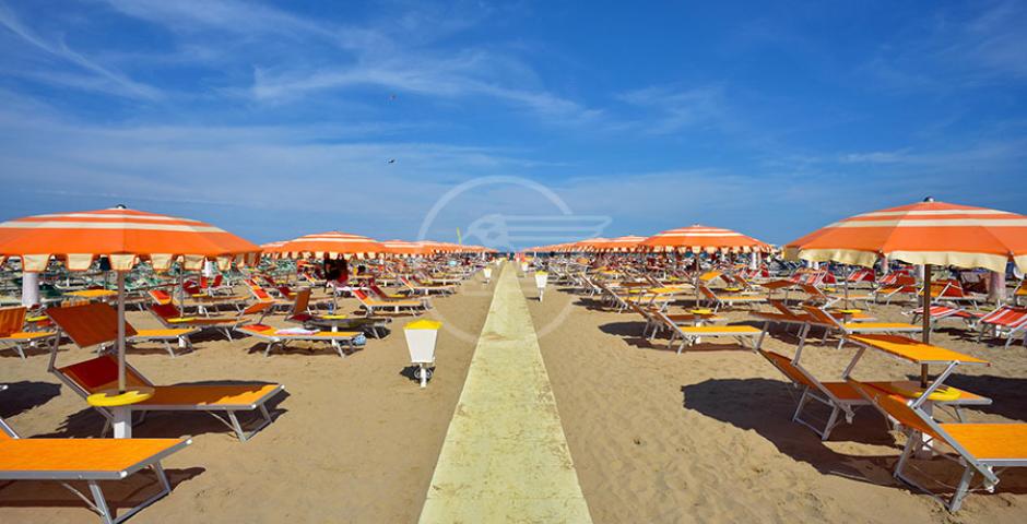 Piani spiaggia e bandi “Bolkestein”: a quando il confronto Comuni-associazioni? Piani spiaggia e bandi “Bolkestein”: a quando il confronto Comuni-associazioni?